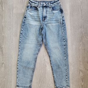 American Eagle Distressed Mom Jeans